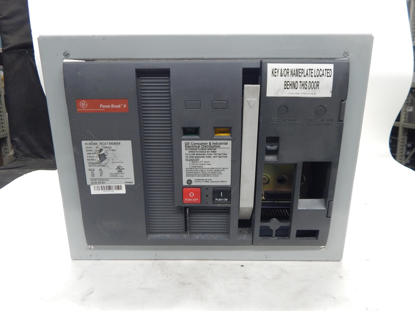 General Electric Power Break II HI-BREAK CIRCUIT BREAKER