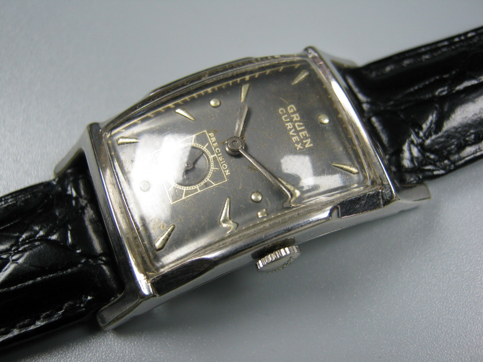 Vintage GRUEN  CURVEX With Small Seconds 14k Gold Filled Manual Winding Serviced
