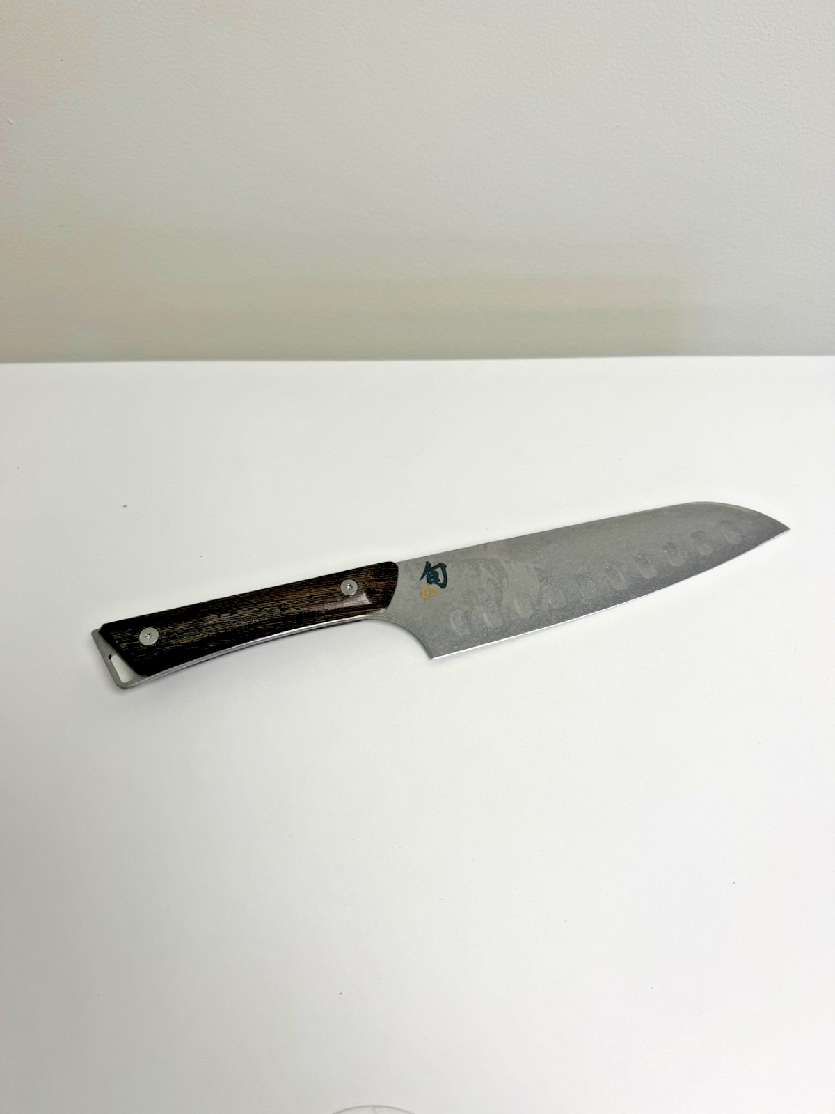Shun Kanso 7 in Santoku Knife - SWT0718
