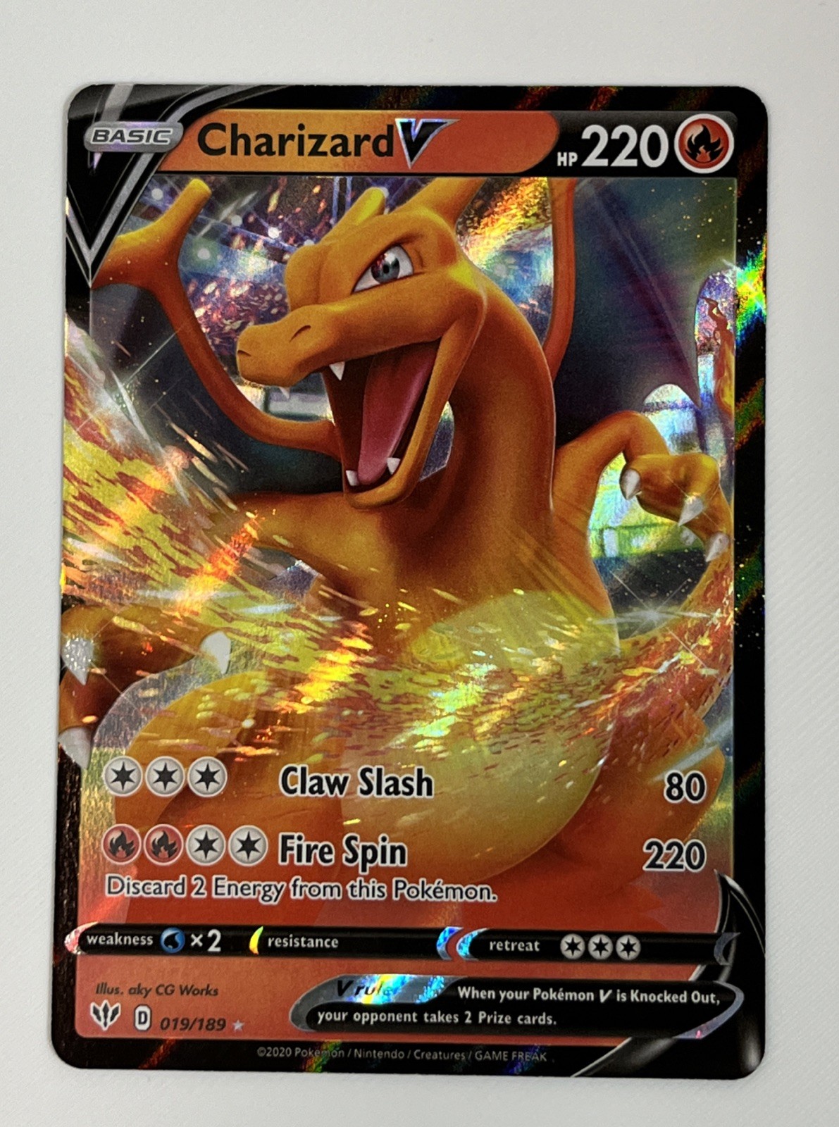 Charizard V 19/189: Darkness Ablaze Ultra Rare  