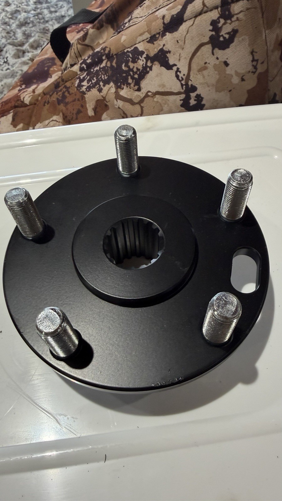 Toro 104-1675 Wheel Hub Assembly 5 Lug OEM Genuine w/ Studs Splined Center