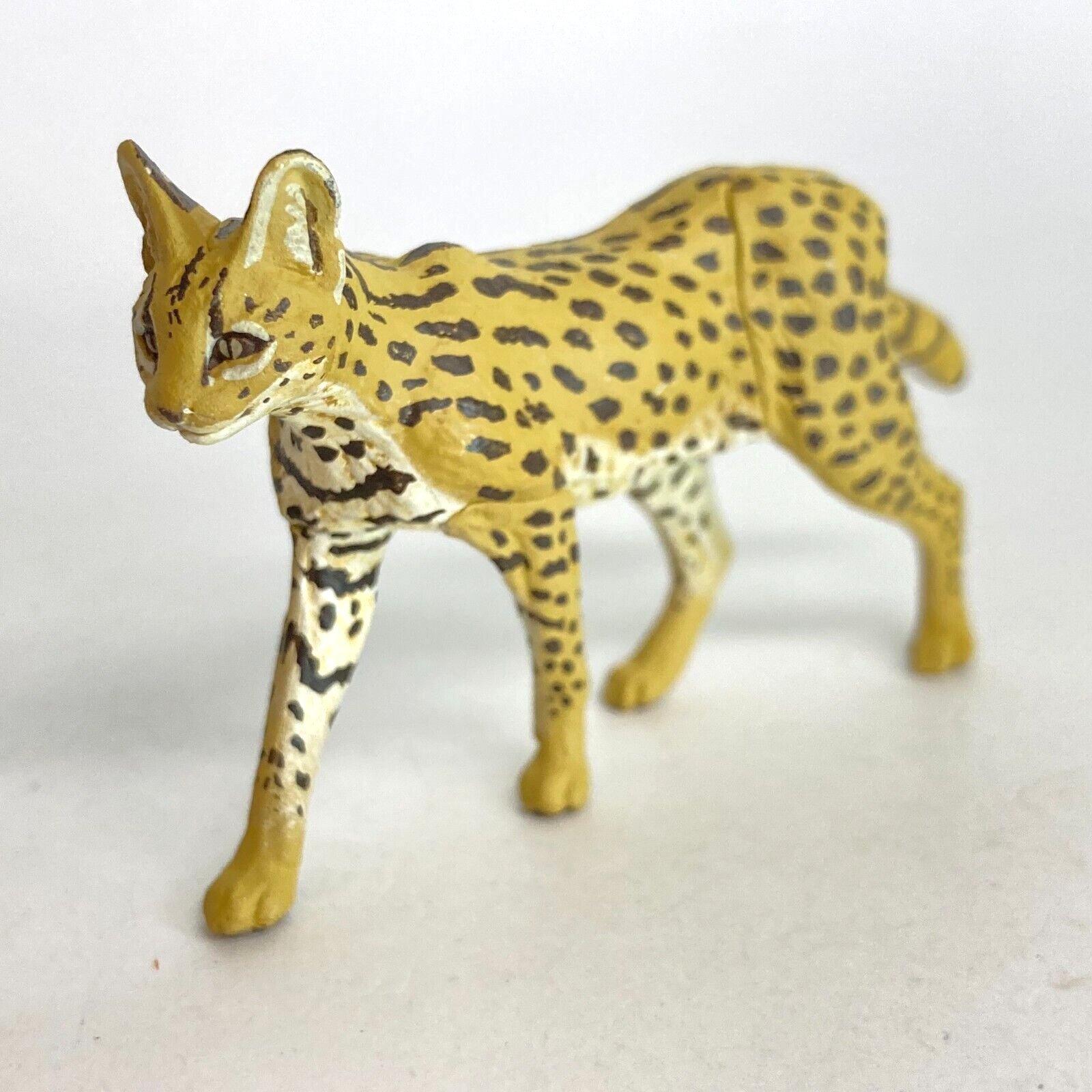 Kaiyodo Wild Rush Wild Animal Mini Figure Serval import Japan