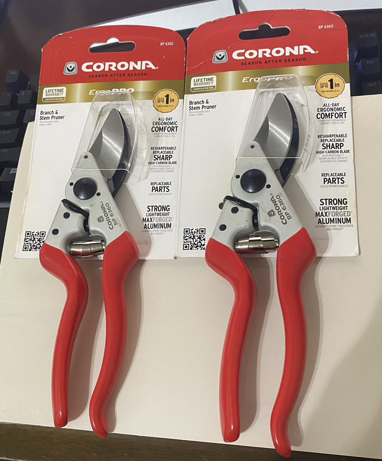 CORONA 6360 FORGED STEEL ALUM. HANDLES  ANGLED BYPASS HAND PRUNNER 1\'\' CUT  NEW