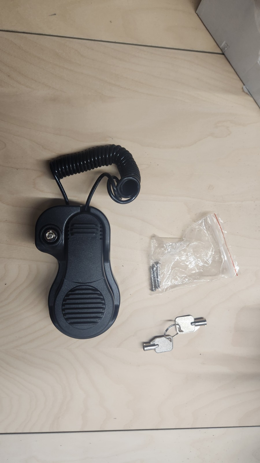 Sensormatic MKD601 Magnetic 5 and 9kG Detacher Security Magnet Key Sensormatic MKD601 Magnetic 5 and 9kG Detacher Security Magnet Key
