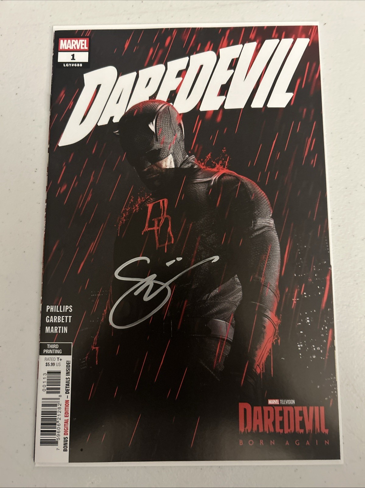 Daredevil #1 Marvel TV 3rd Print Charlie Cox SIGNED Stephanie Phillips Comic