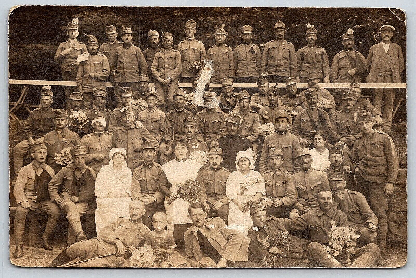 Antique Vtg Real Photo Postcard World War 1 WW1 Soldier Men Women Group Portrait