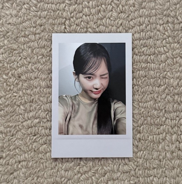 TripleS Assemble24 Soyeon Pre Order Polaroid