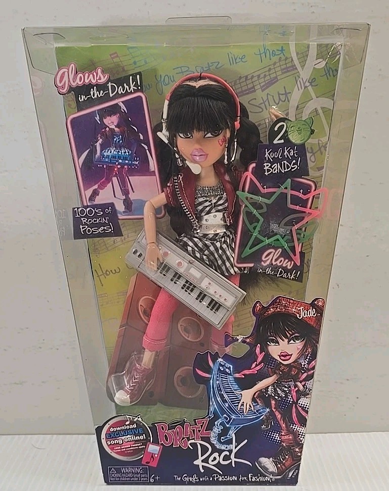 Bratz ROCK JADE Doll Glow In Dark MGA Kool Kat Rocker 2011 Y2K Rockin Poses Rare