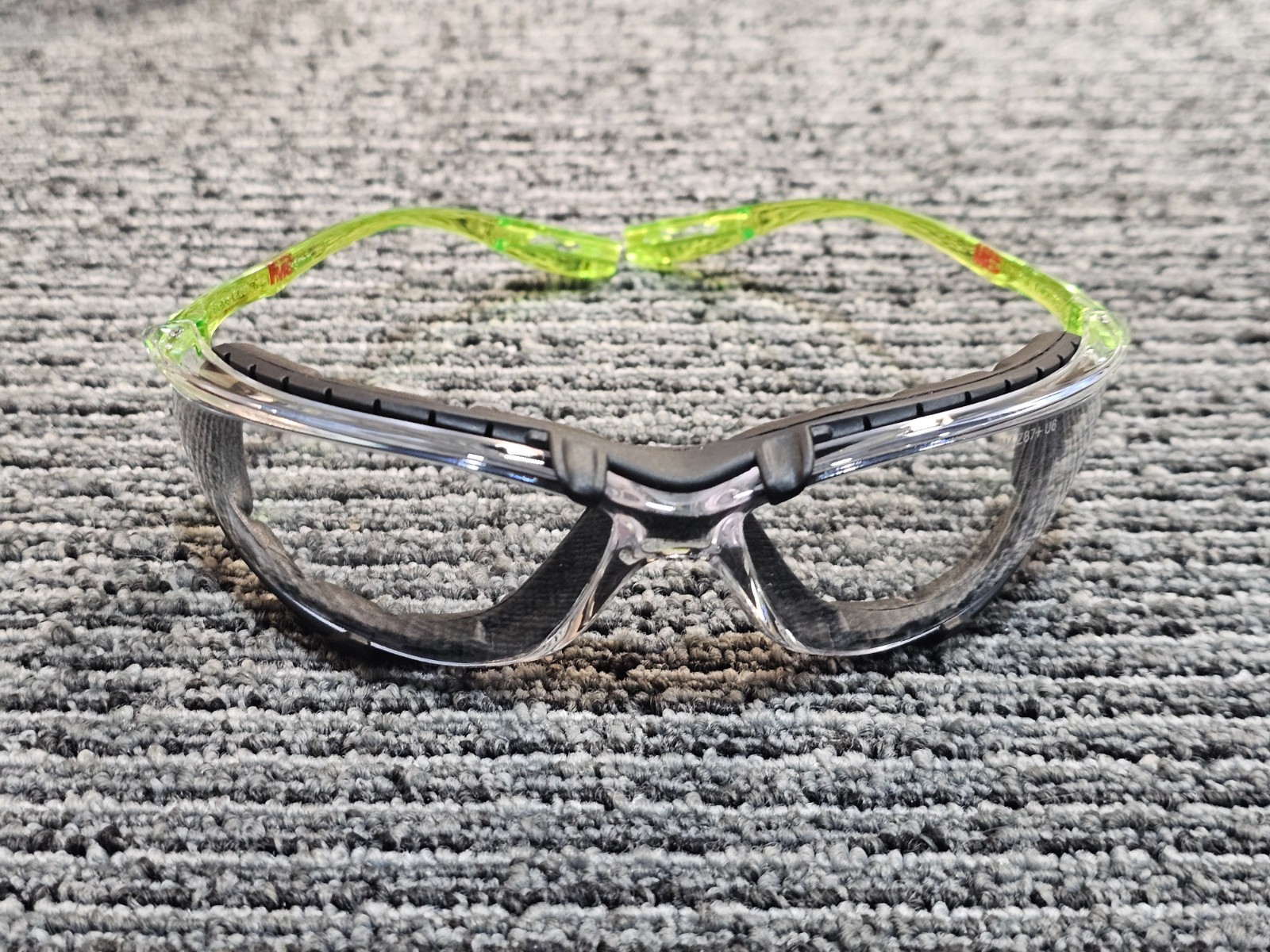 (QTY 5) 3M Solus SCCS01SGAF-GRN-F Scotchgard Anti-Fog Scratch Clear Lens Foam