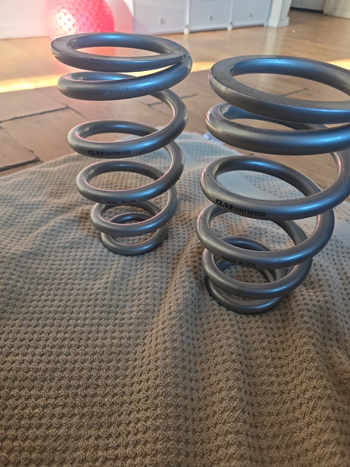 QA1 Coil Spring 10HTBF650; High Travel Tapered 650 lbs/in 10.000\ QA1 Coil Spring 10HTBF650; High Travel Tapered 650 lbs/in 10.000\