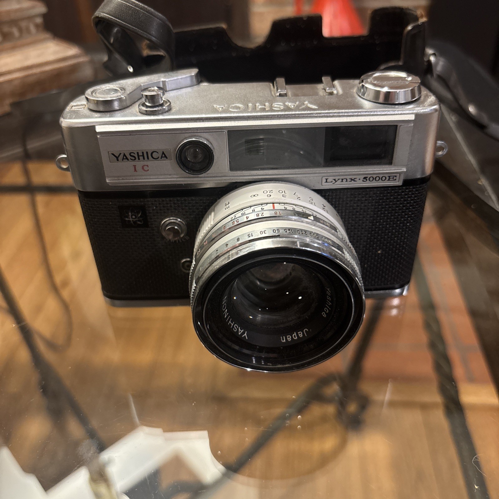 Yashica 1C Lynx 5000E Vintage Rangefinder 35mm Film Camera Yashinon 45mm Lens