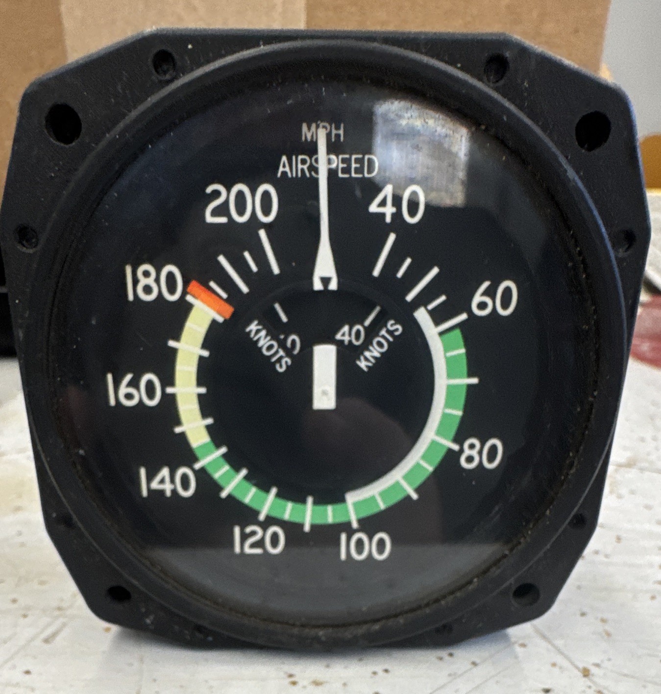 Cessna Airspeed Indicator (MPH) Cessna Airspeed Indicator (MPH)