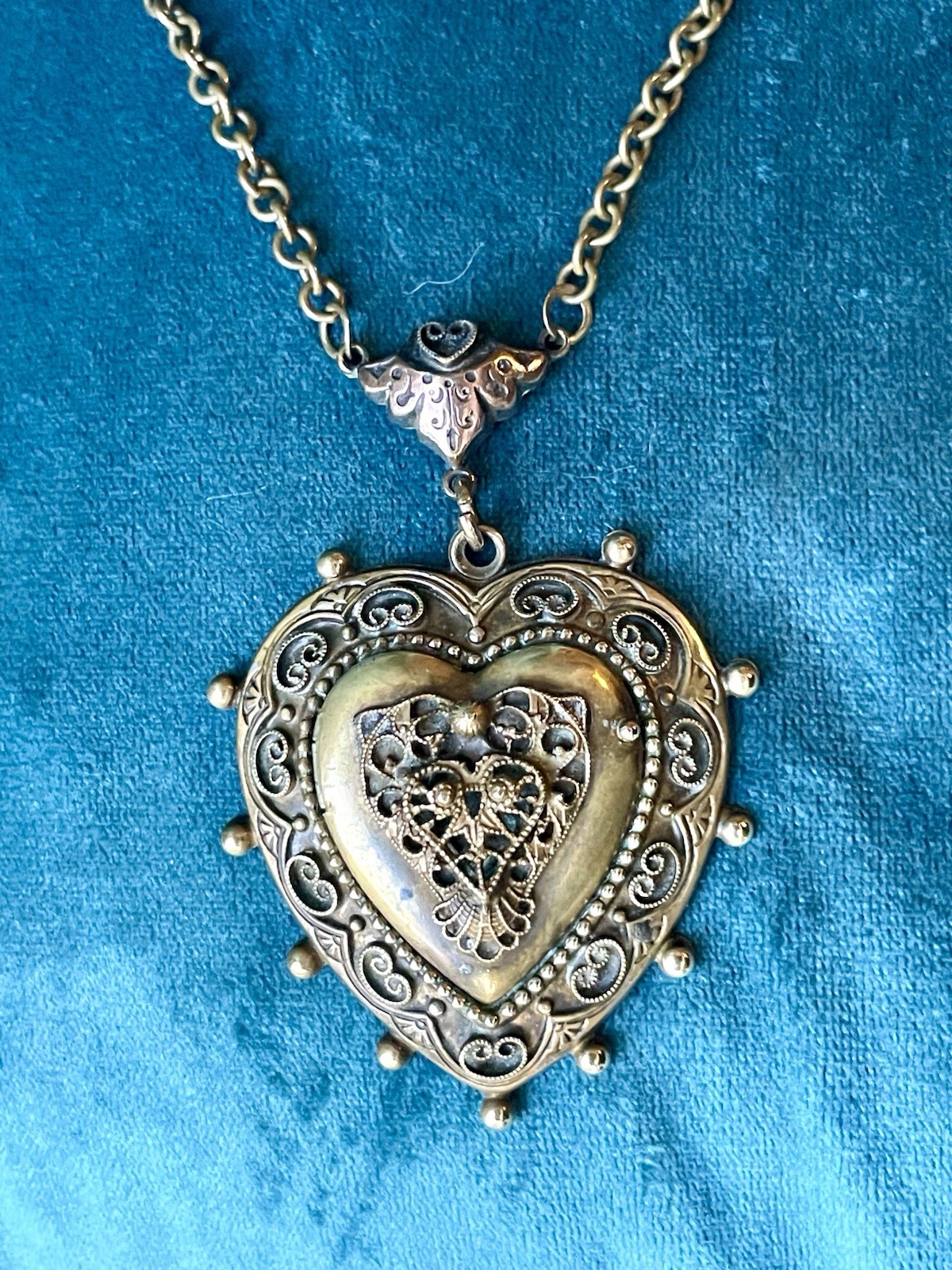 Art Nouveau Brass Filigree Heart Shaped Locket Necklace Art Nouveau Brass Filigree Heart Shaped Locket Necklace