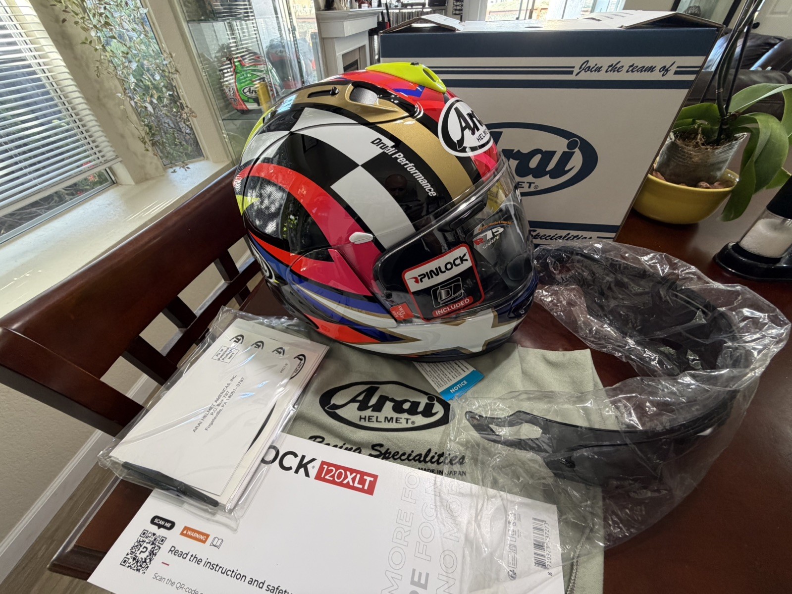 Arai Corsair-X Schwantz 30th Motorcycle Helmet - Size MEDIUM - BRAND NEW - MINT