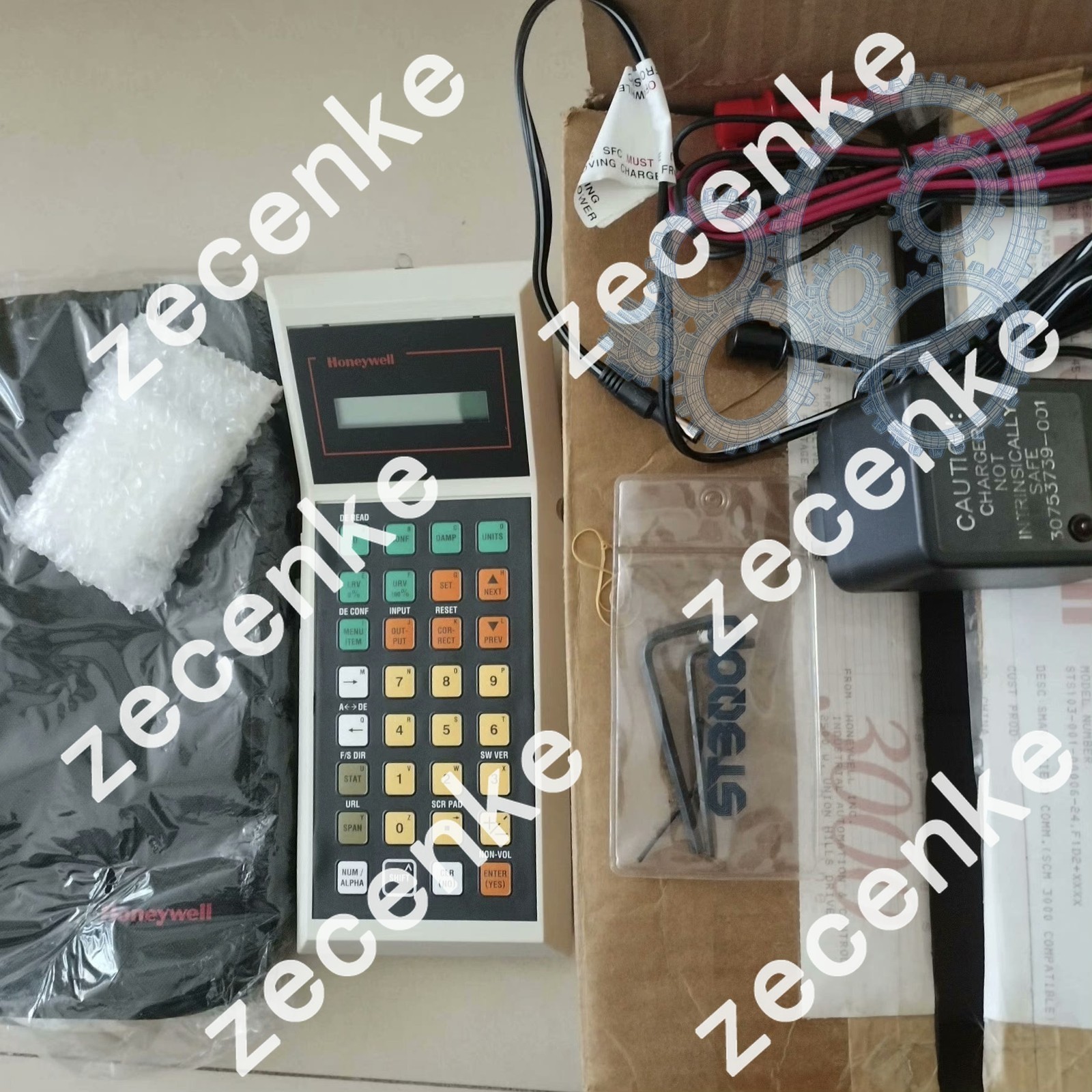 Honeywell Smart Transmitter STS102-001-00006-24 F102-2027