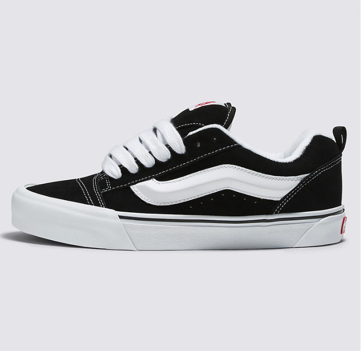 Vans Knu Skool Black White Men\'s Puffy Skate Shoes VN0009QC6BT