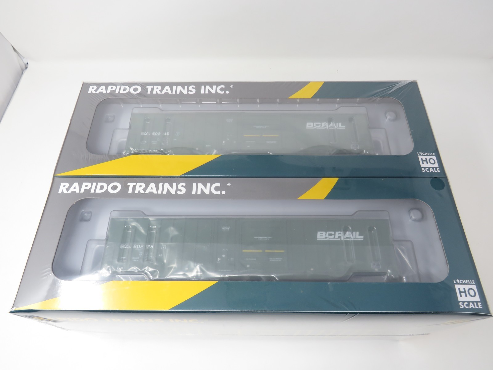 Rapido Trains HO 191001 BC Rail Trenton Works 6637 cu ft Boxcar Set Freight Car Rapido Trains HO 191001 BC Rail Trenton Works 6637 cu ft Boxcar Set Freight Car