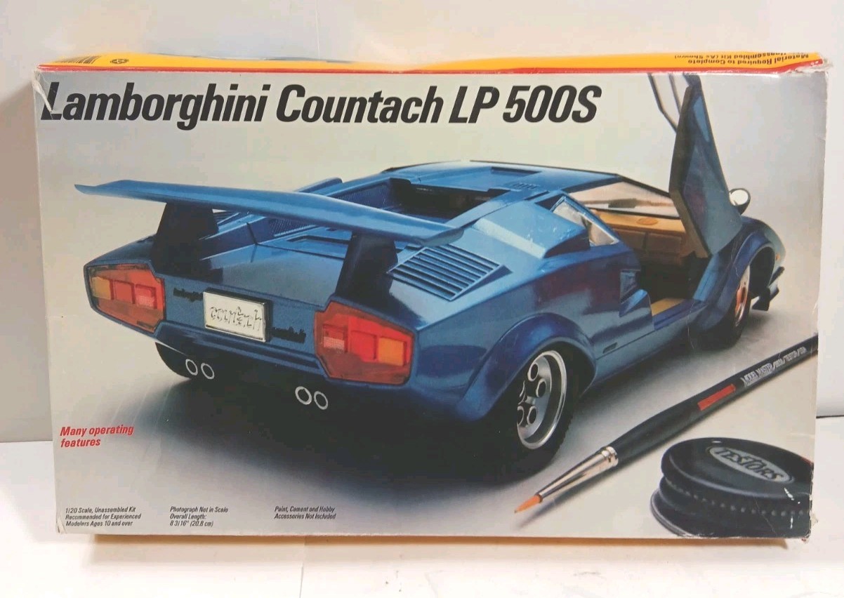 Testor Fujimi Lamborghini Countach LP 500S 1/20 Model Kit 421 Complete Unbuilt 