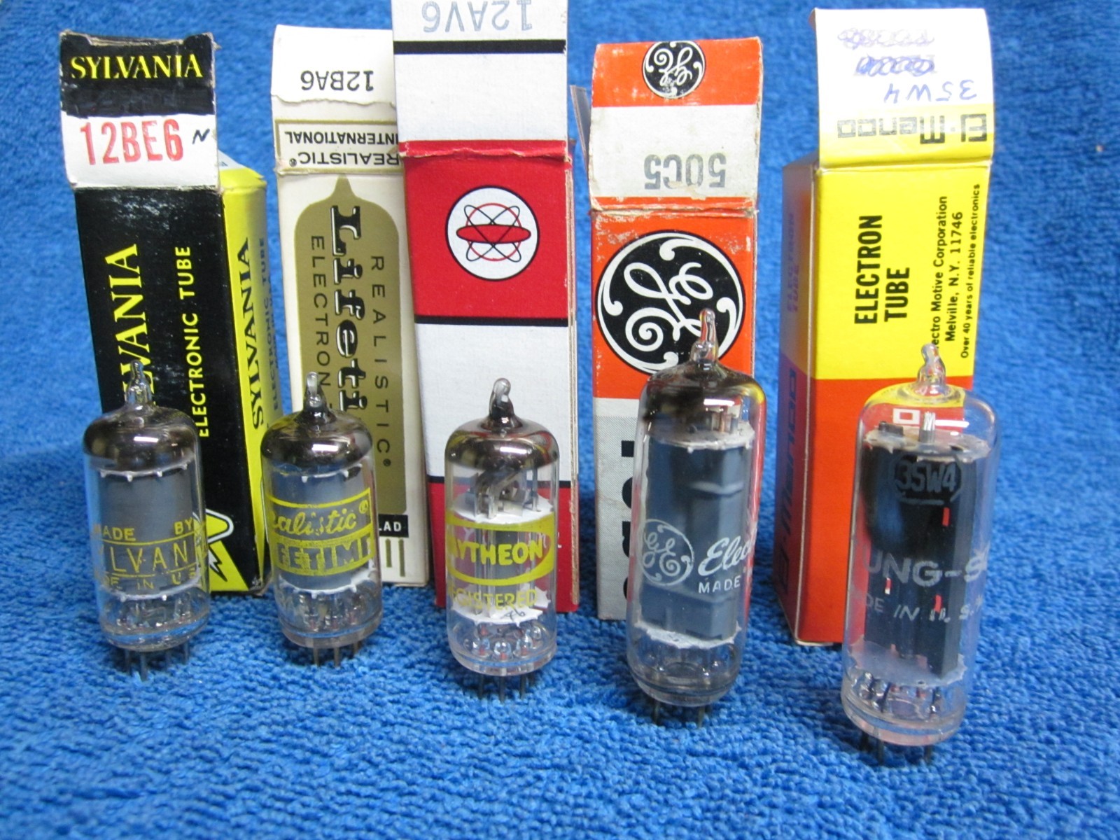NEW AA5 Tubes 50C5 12AV6 12BA6 12BE6 35W4 NOS SET All American Five Radio NIB NEW AA5 Tubes 50C5 12AV6 12BA6 12BE6 35W4 NOS SET All American Five Radio NIB