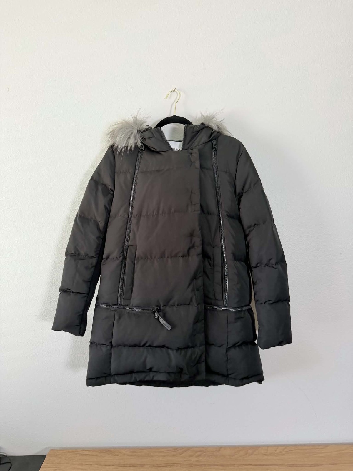 Derek Lam 10 Crosby Coat Womens Medium Black Down Fur Hood Parka Quilted Puffer