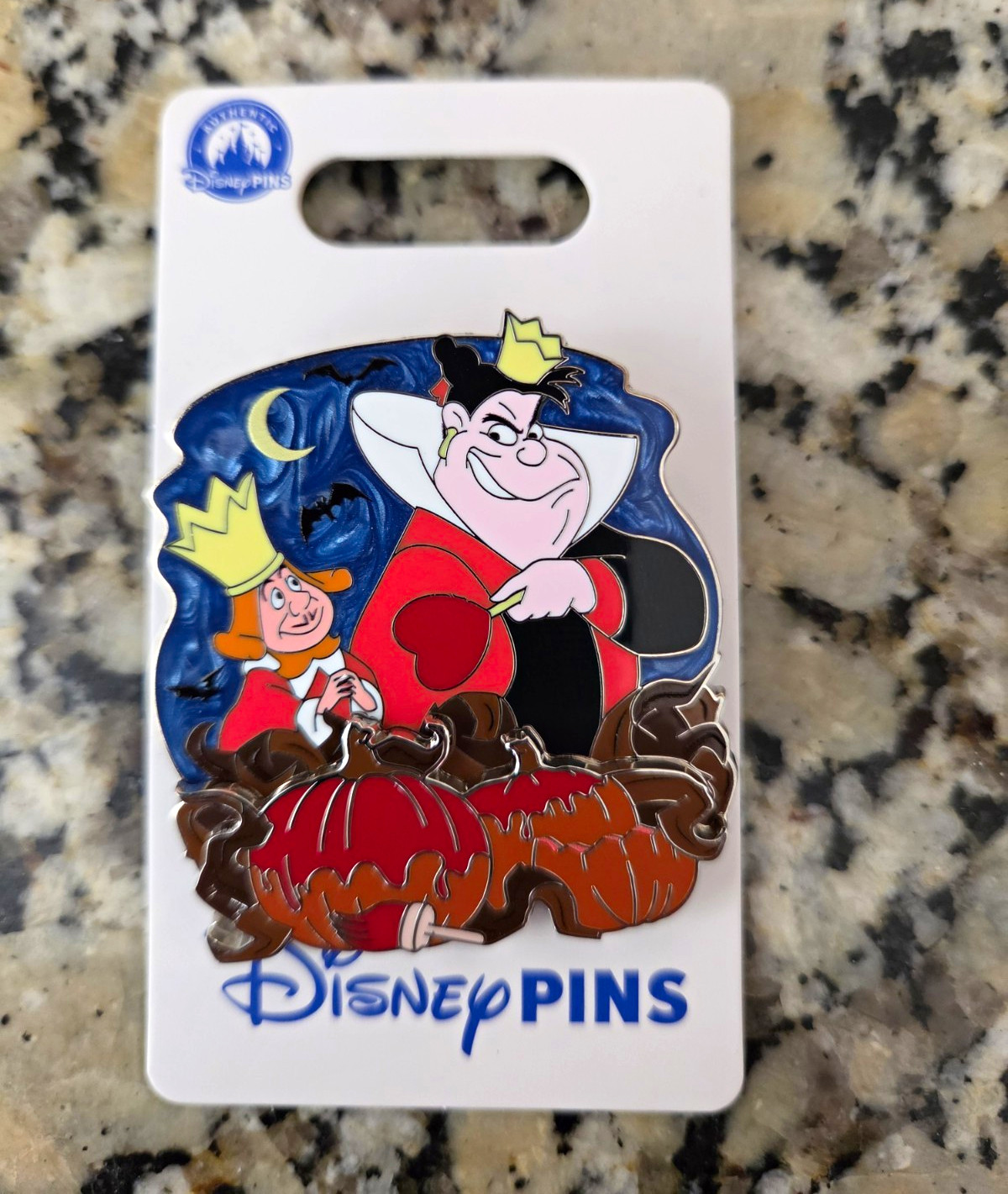 Disney Vile Vines & Villains Queen of Hearts LE 2000