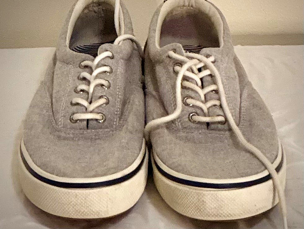 Sperry Men\'s Gray Canvas Lace-Up Sneakers Round Toe Solid Rubber Outsole Sperry Men\'s Gray Canvas Lace-Up Sneakers Round Toe Solid Rubber Outsole