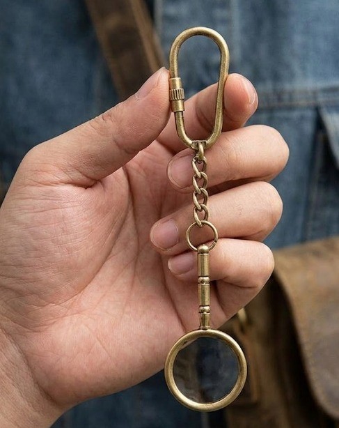 Brass Pocket Magnifying Glass Keychain Mini Handheld Lens Portable Gift