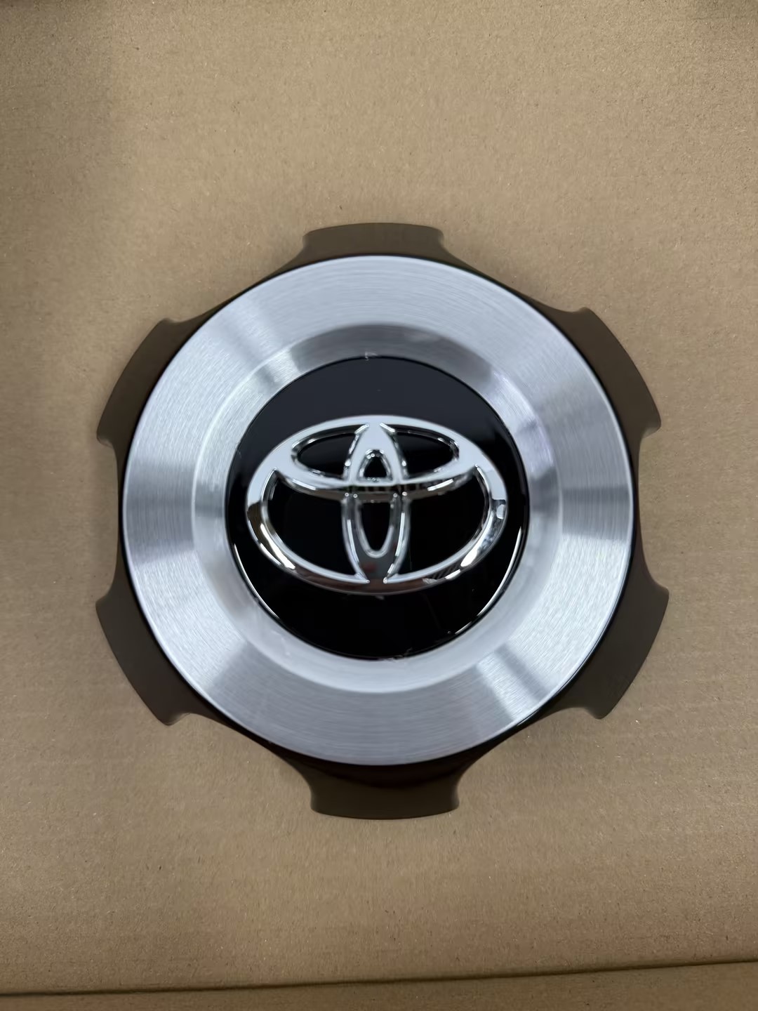 new🚩fit for 2016-2024 Toyota 4Runner center cap Brand NEW black 🚩