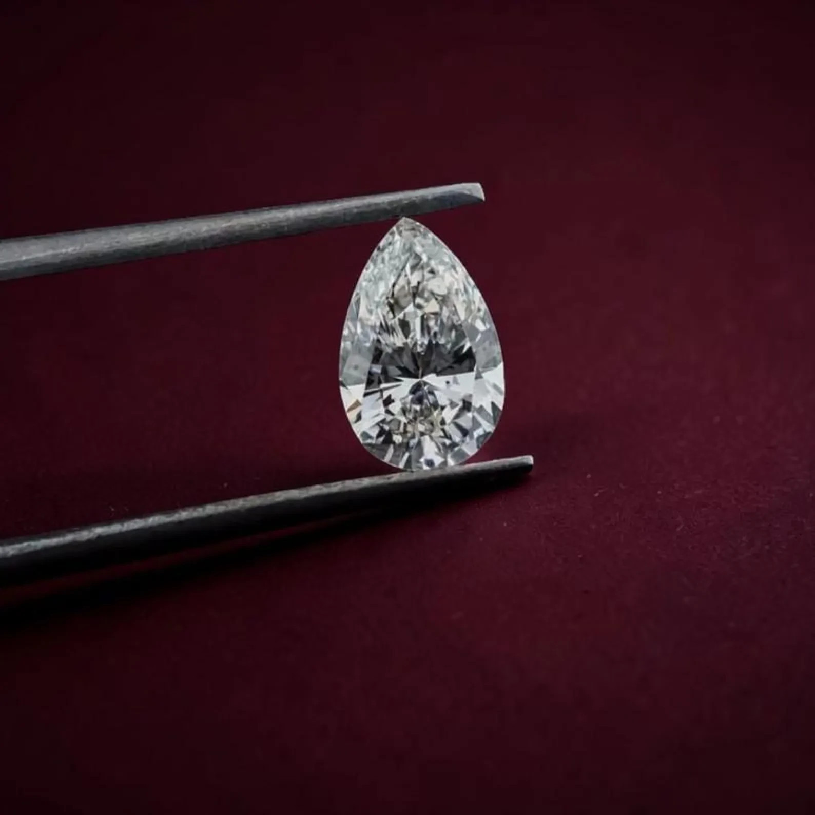 0.5 to 2.0 Ct Pear Cut IGI Certified Lab Grown CVD Diamond EF Color VS Clarity