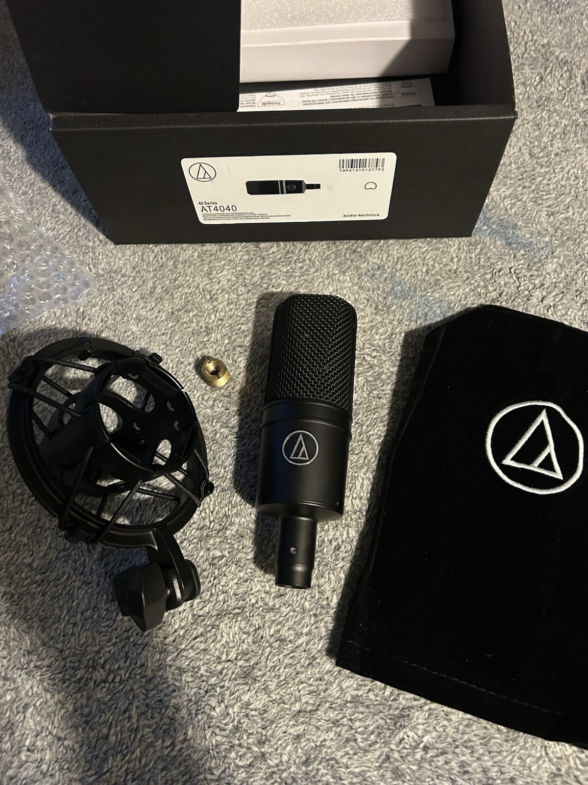 Audio-Technica AT4040 Cardioid Condenser Microphone Large-Diaphragm