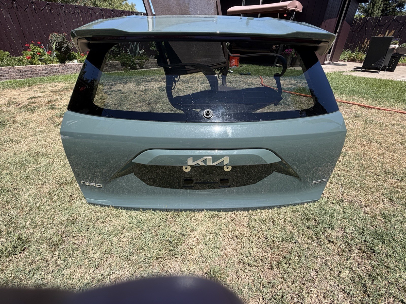 2023-2026 Kia Niro SG2 OEM Rear Liftgate Tailgate Hatch w/ Glass Spoiler. 2023-2026 Kia Niro SG2 OEM Rear Liftgate Tailgate Hatch w/ Glass Spoiler.