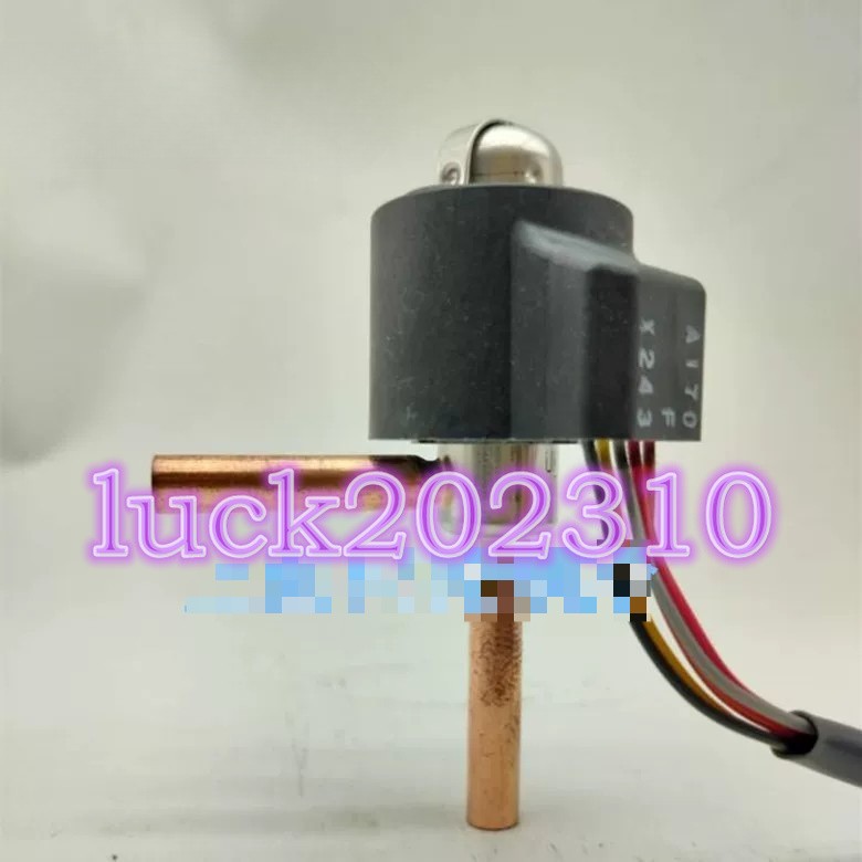 1PC NEW SAGINOMIYA Electronic expansion valve UKV18D +coil #YY 1PC NEW SAGINOMIYA Electronic expansion valve UKV18D +coil #YY