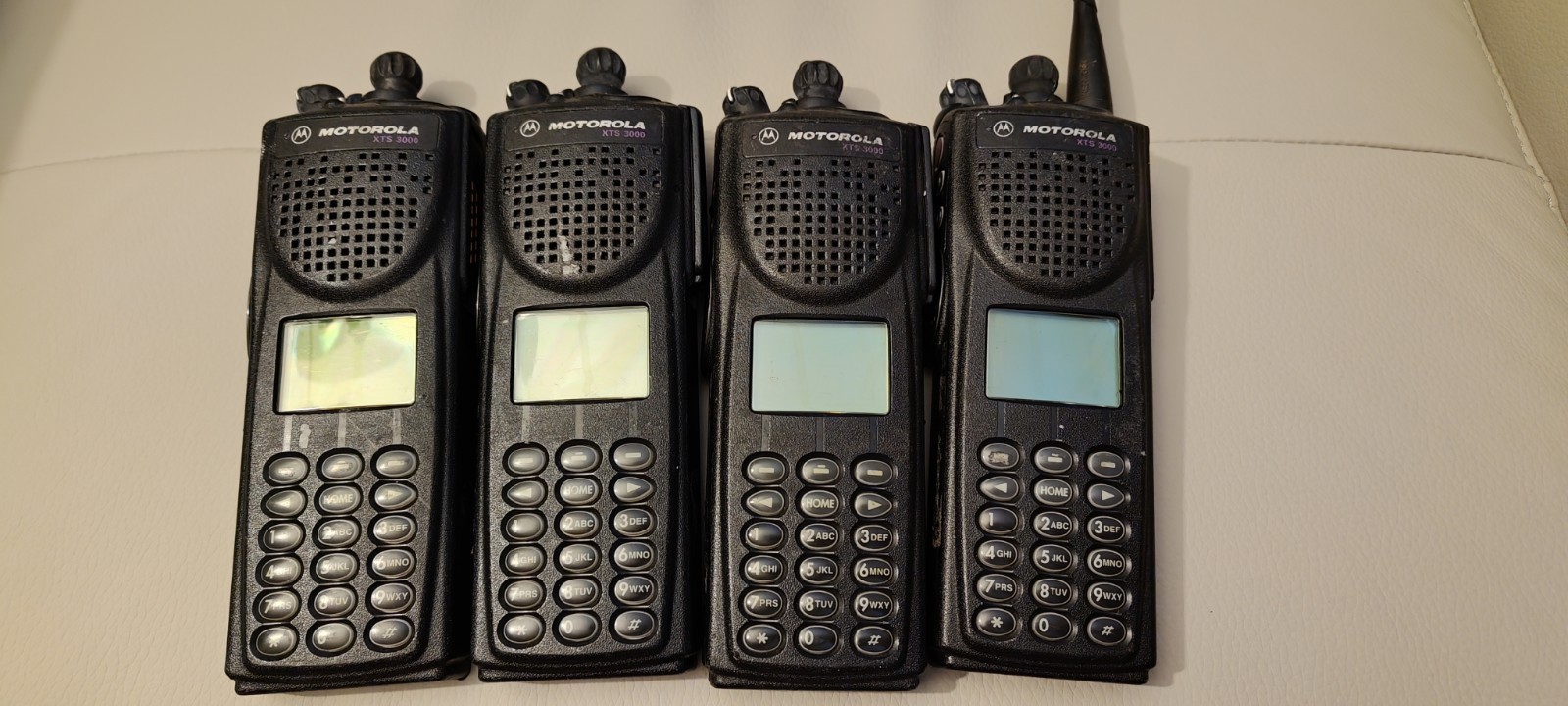 Motorola XTS3000 III UHF 403-470 Mhz P25 Digital Portable Radio H09RDH9PW7BN Ham Motorola XTS3000 III UHF 403-470 Mhz P25 Digital Portable Radio H09RDH9PW7BN Ham