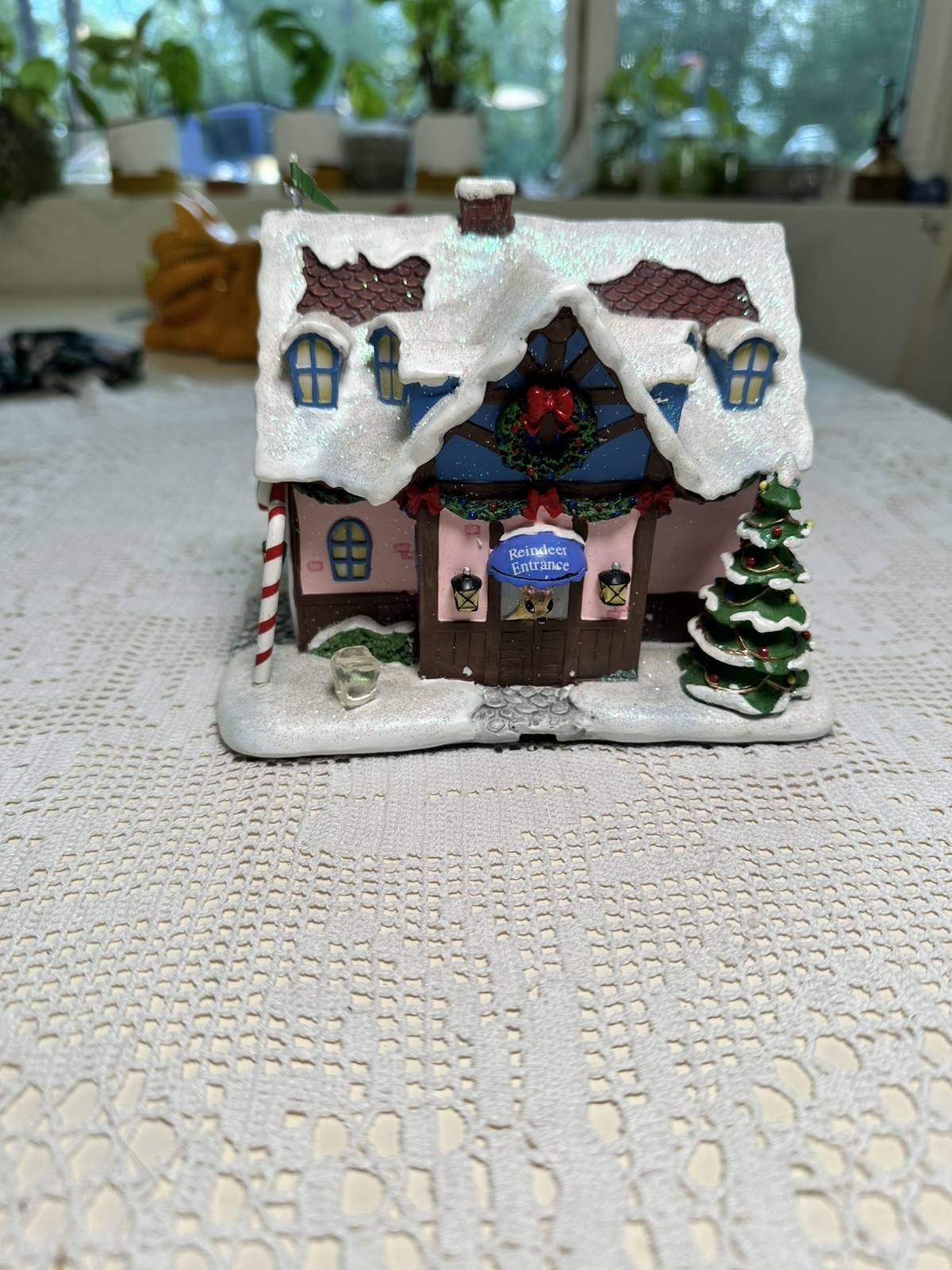Vintage 2003 Hawthorne Village Hermey Dentist Office Rudolph Christmas 79058