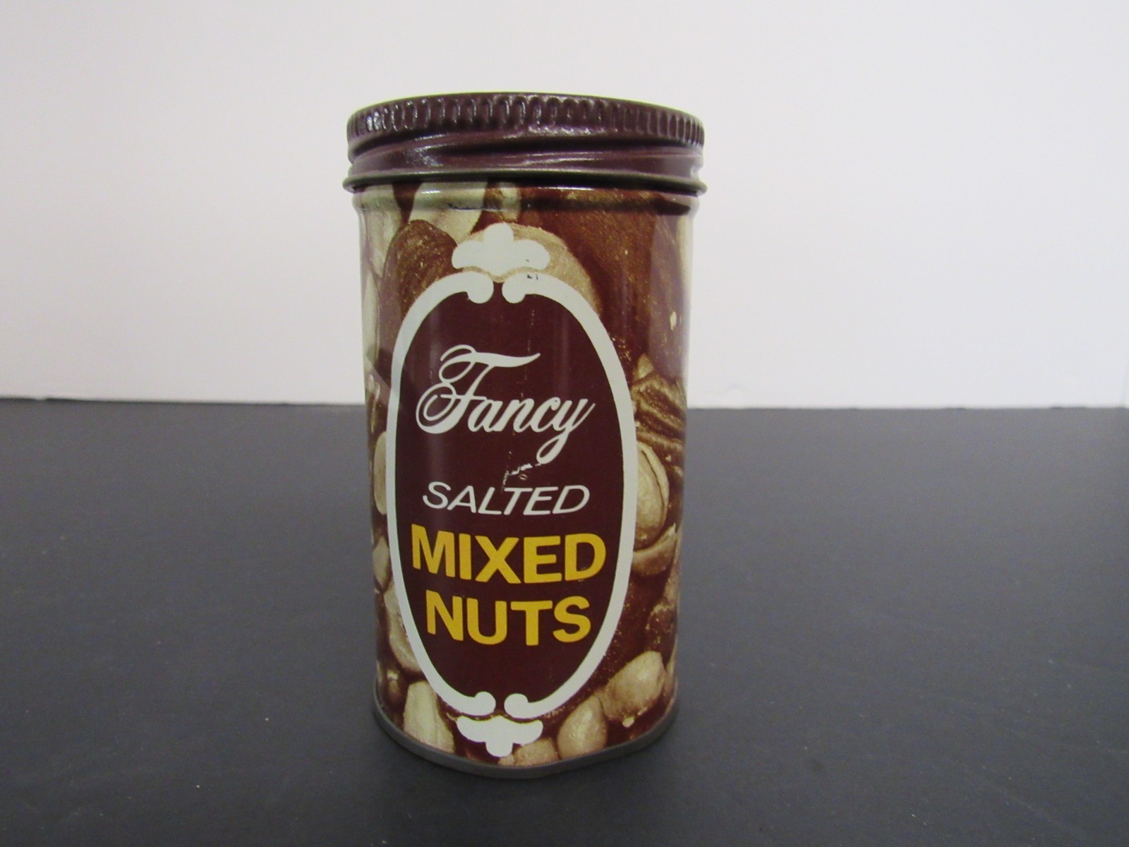 Vintage 1969 S.S. Adams Fancy Salted Mixed Nuts Snake in Can Prank Gag Toy