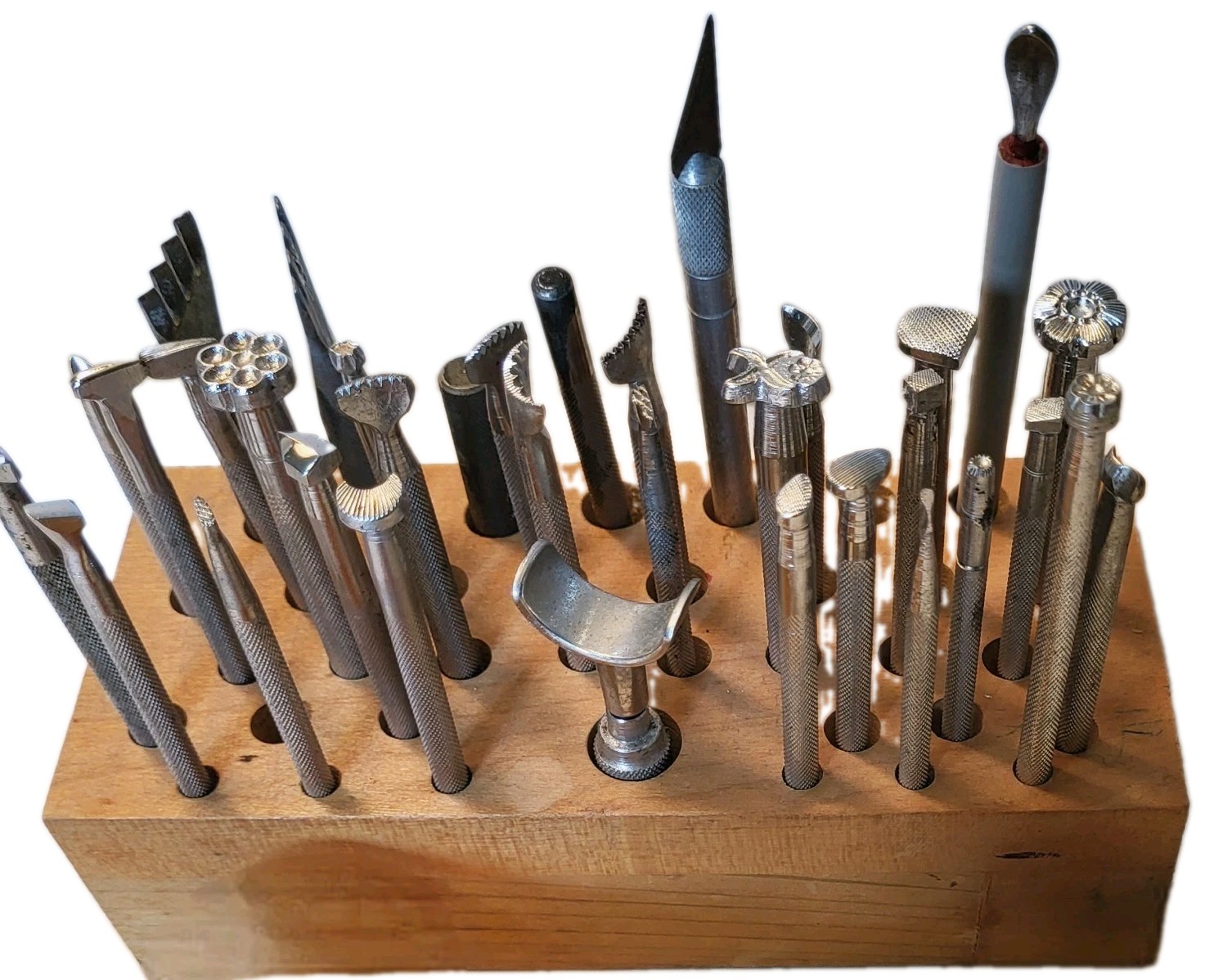 CRAFTOOL CO. LEATHER CRAFT VINTAGE STAMPING DESIGN 29 TOOLS, RACK CRAFTOOL CO. LEATHER CRAFT VINTAGE STAMPING DESIGN 29 TOOLS, RACK