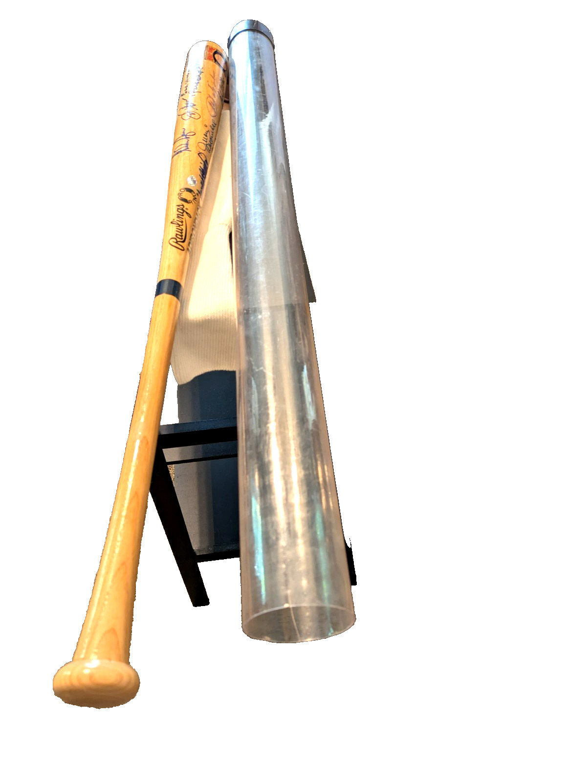 HOF BASEBALL BAT 27 SIGNATURES 26 HALL OF FAME INDUCTES ONE DID NOT MAKE IT HOF BASEBALL BAT 27 SIGNATURES 26 HALL OF FAME INDUCTES ONE DID NOT MAKE IT