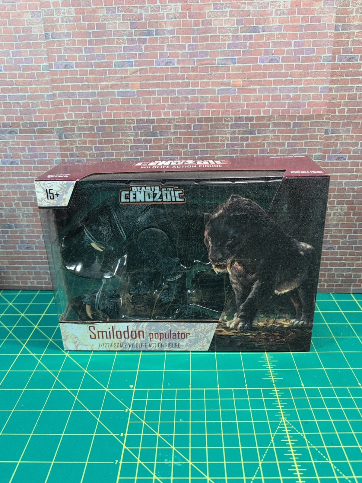 Cyberzoic Smilodon populator Dark 1/12 Scale CREATIVE BEAST \