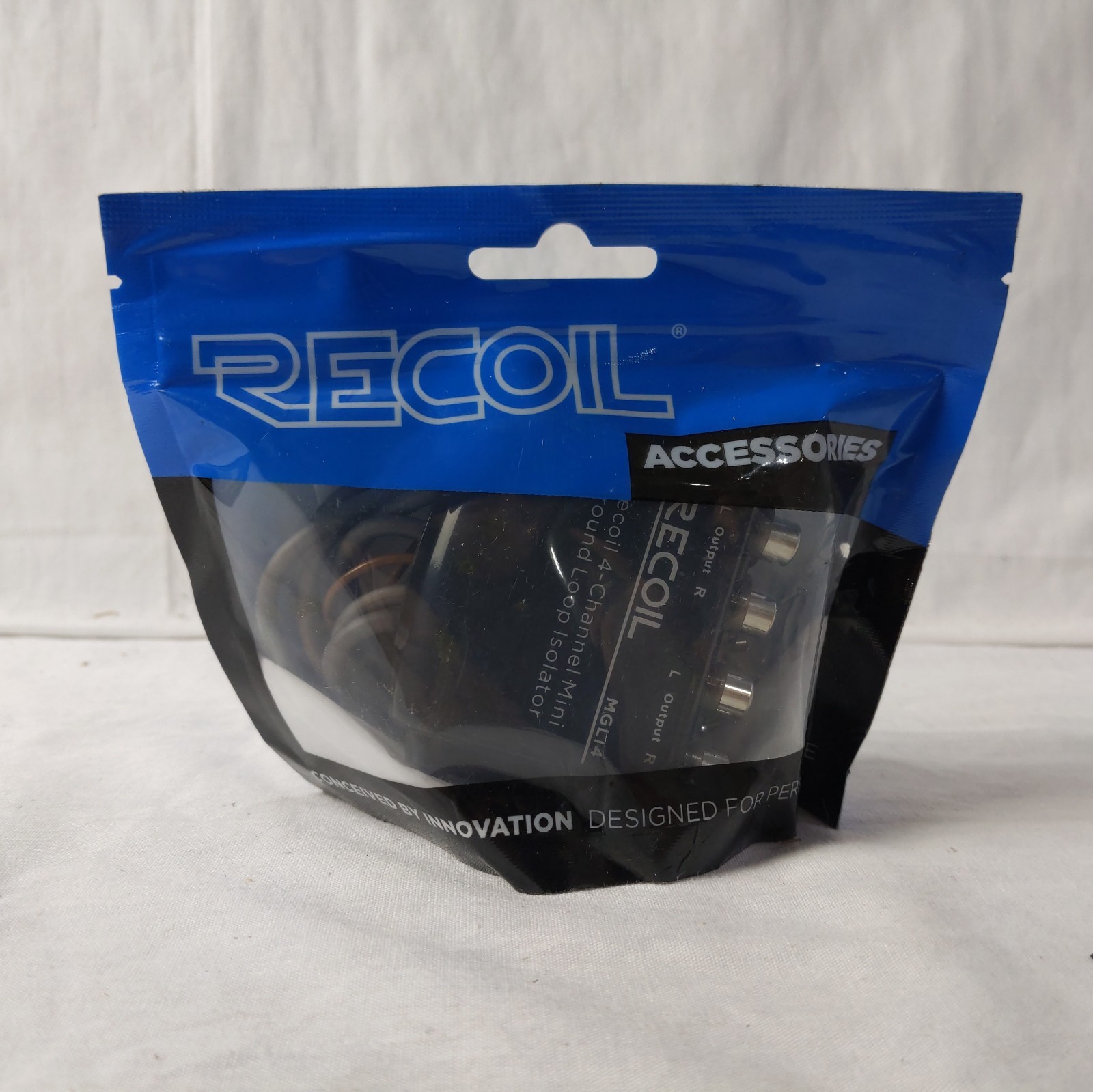 RECOIL MGLI4 Mini 4Channel RCA Stereo Ground Loop Isolator for Audio Signal RECOIL MGLI4 Mini 4Channel RCA Stereo Ground Loop Isolator for Audio Signal