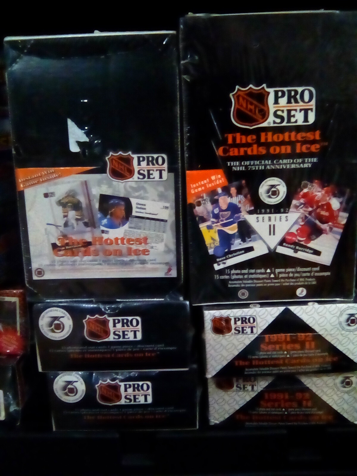 Huge Bulk Lot of 120 Unopened Old Vintage NHL Hockey Cards in 8 Wax Packs NEW