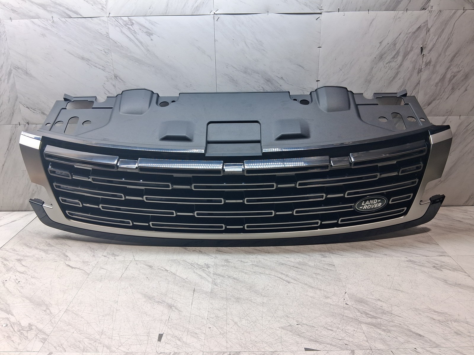 2022 2024 LAND ROVER RANGE ROVER VELAR GRILLE OEM FRONT UPPER GRILL N8EM-8200-C
