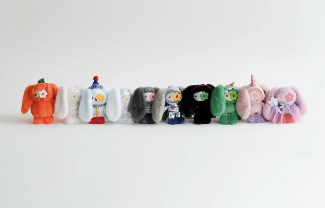 CJ Hendry Juju Halloween SET OF 5 blind boxes