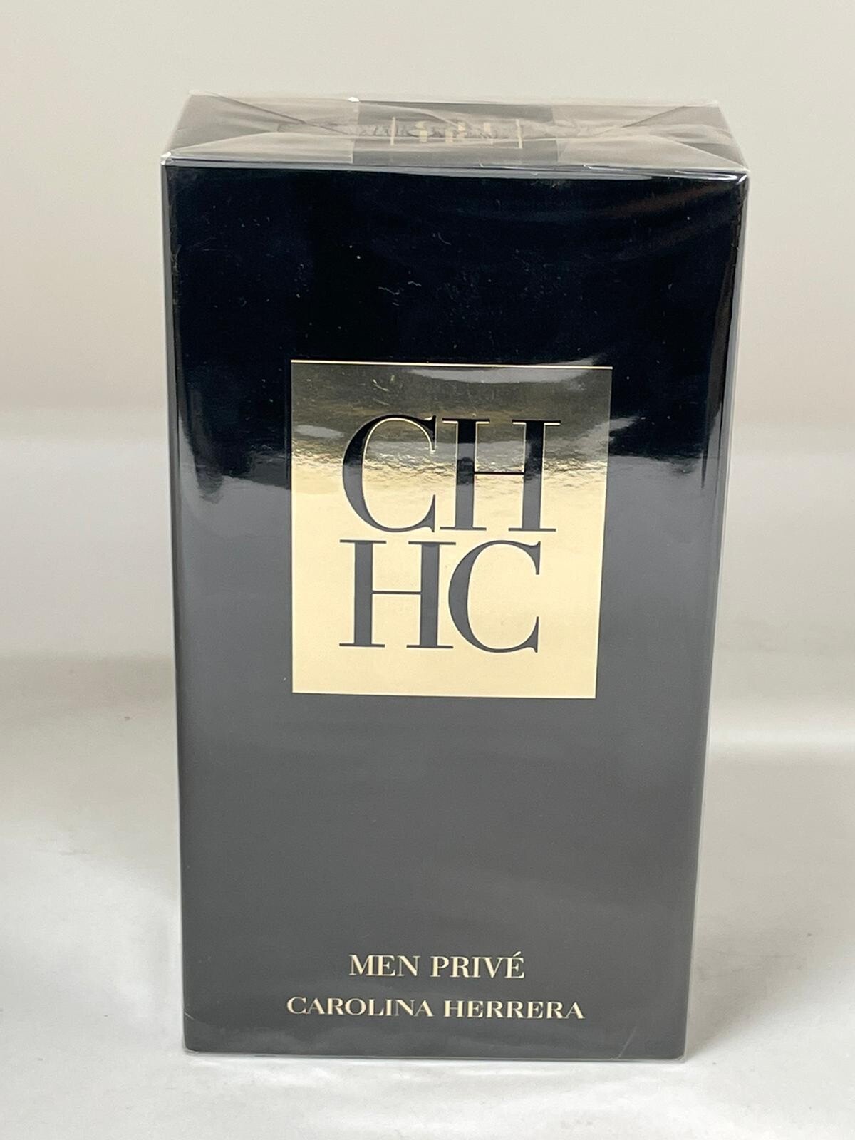 CH Prive by Carolina Herrera For Men 5.1 FL Oz/150 ML Eau de Toilette Spray NIB CH Prive by Carolina Herrera For Men 5.1 FL Oz/150 ML Eau de Toilette Spray NIB