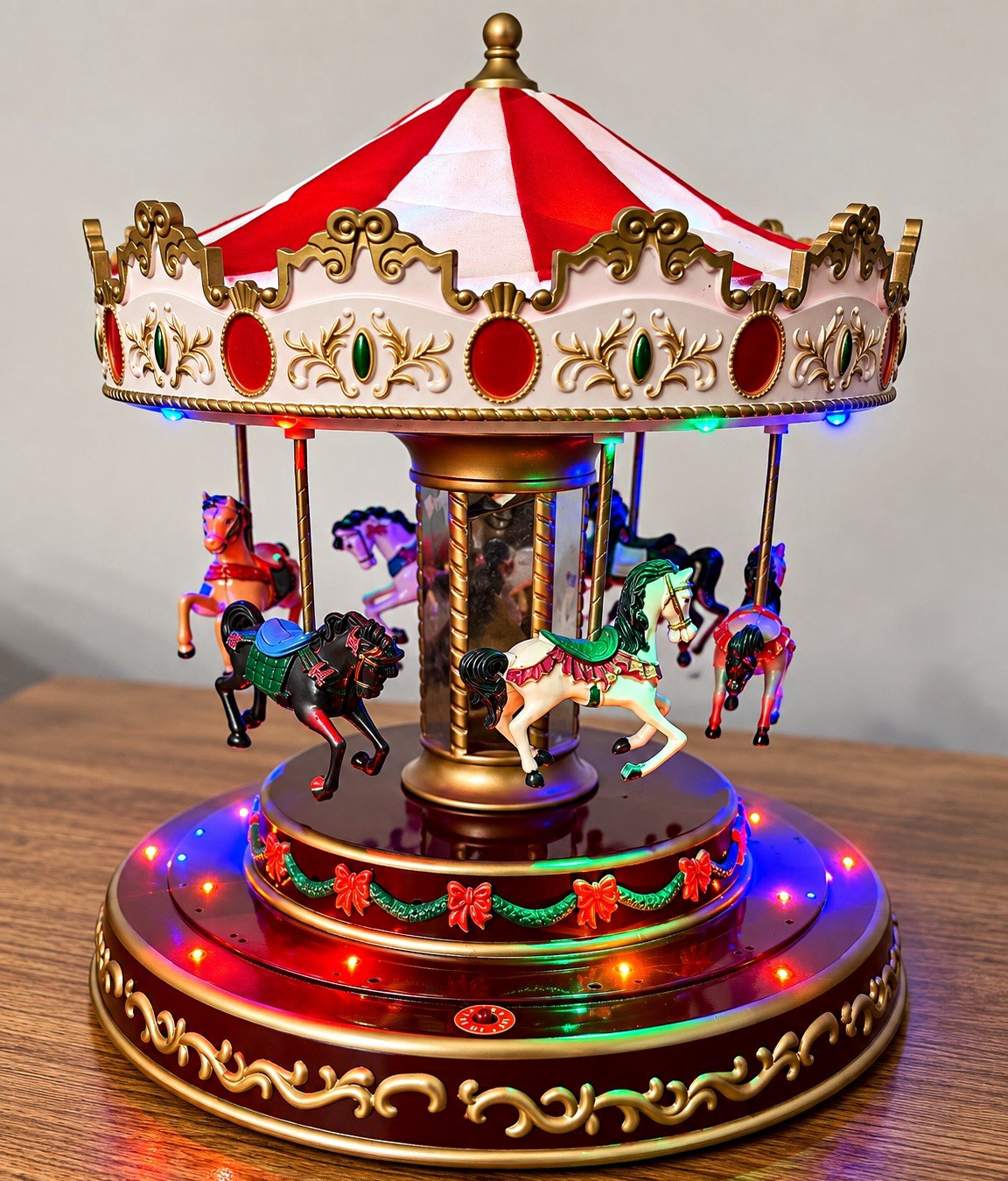 Vintage Musical Carousel – Lights & Music Work/ Mr. Christmas Gold Label 2009 Vintage Musical Carousel – Lights & Music Work/ Mr. Christmas Gold Label 2009