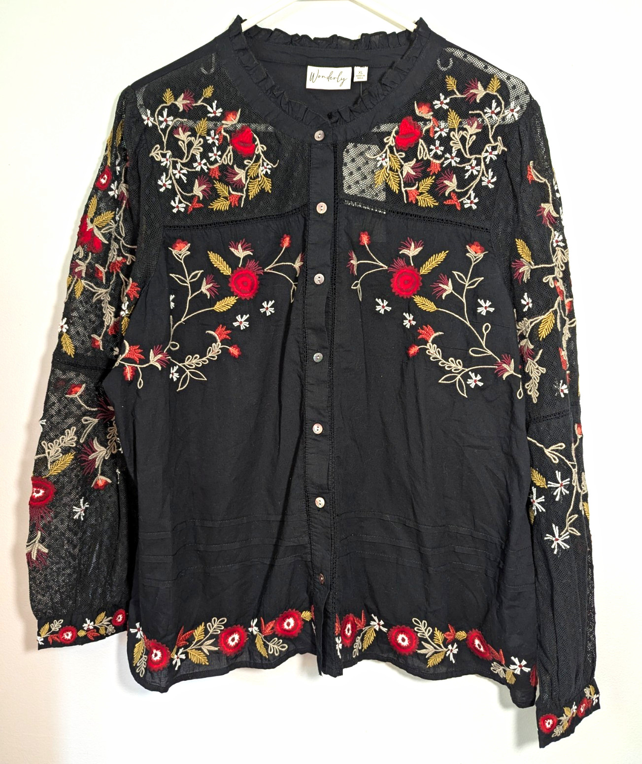 NWT Wonderly $74 Black Floral Round Neck Woven LS Button Blouse Embroidered XL NWT Wonderly $74 Black Floral Round Neck Woven LS Button Blouse Embroidered XL