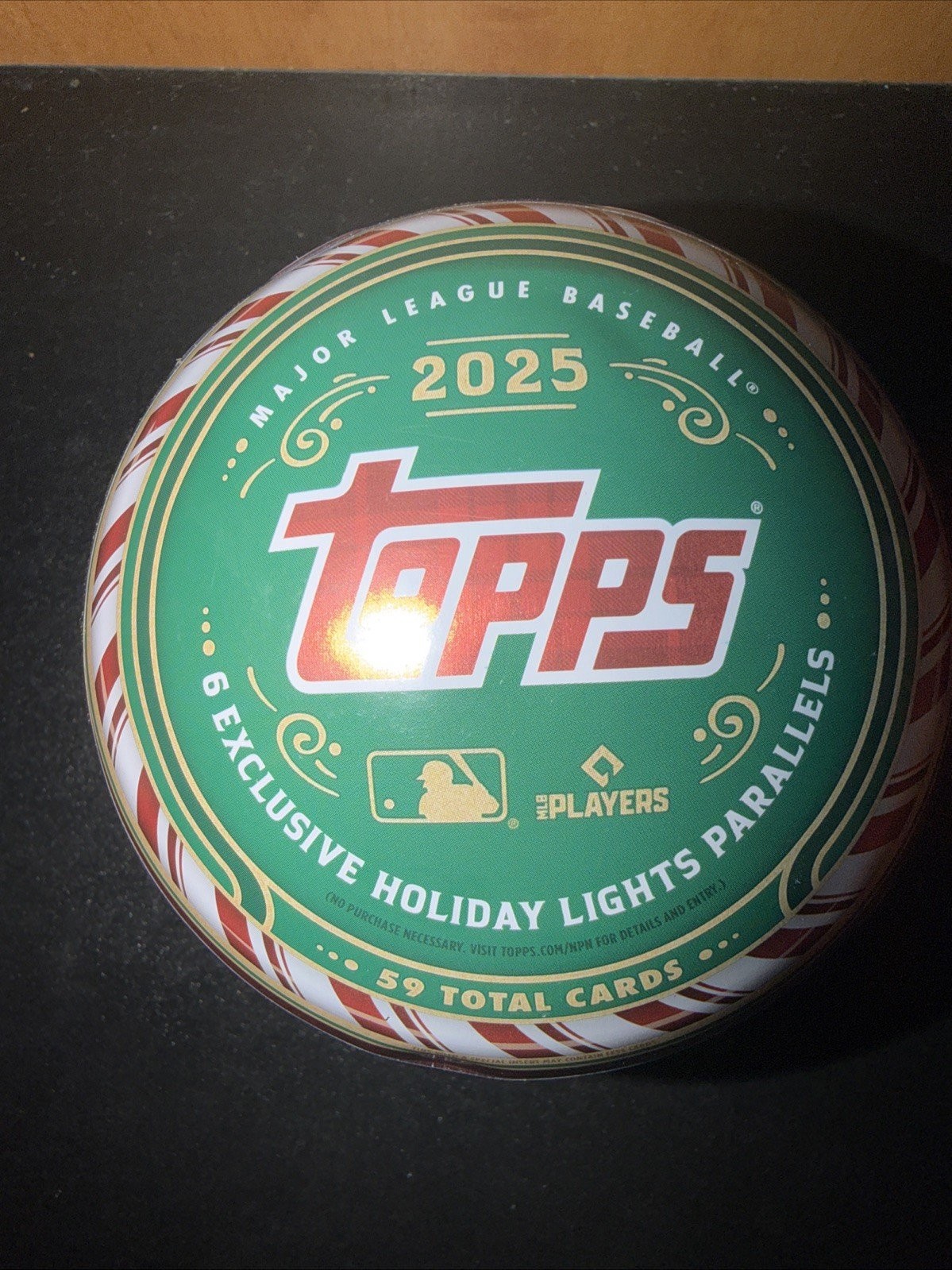 2025 Topps Holiday Baseball Collector\'s Tin 2025 Topps Holiday Baseball Collector\'s Tin