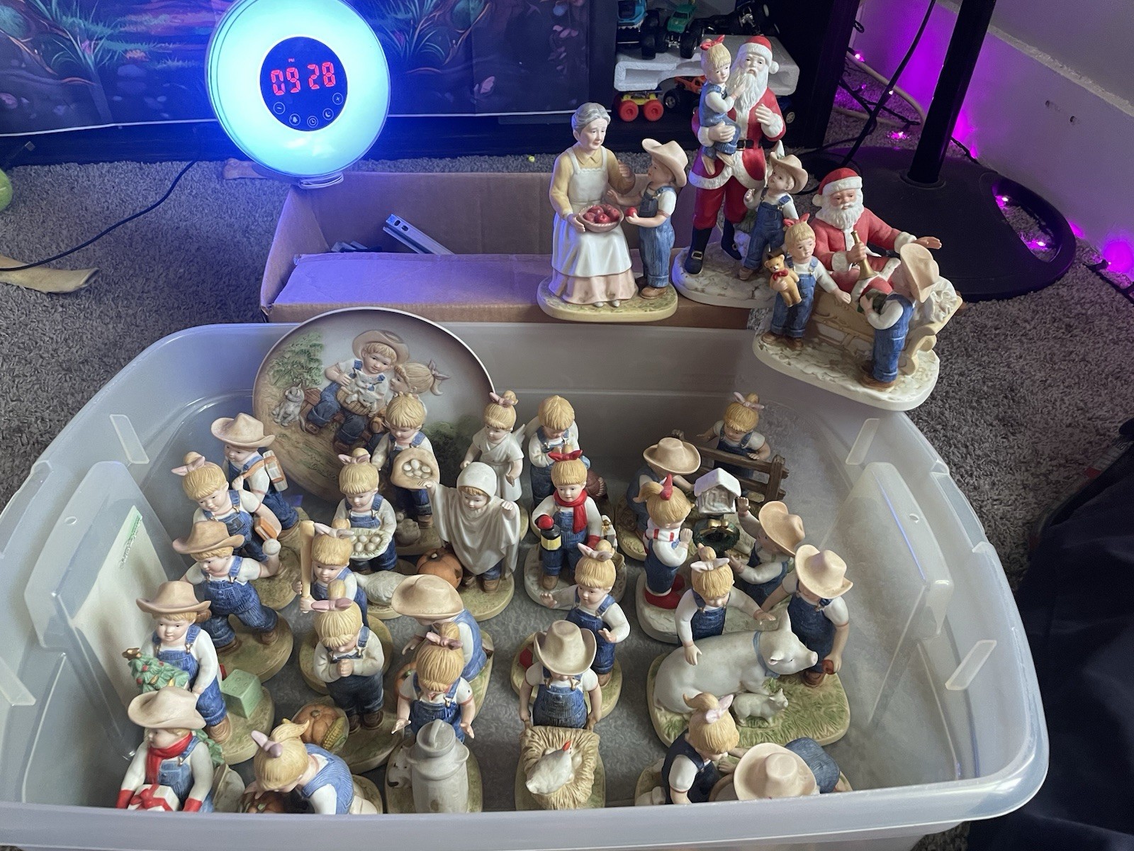 *VTG RARE 1985*  Homco Denim Figurines *26 Pieces*