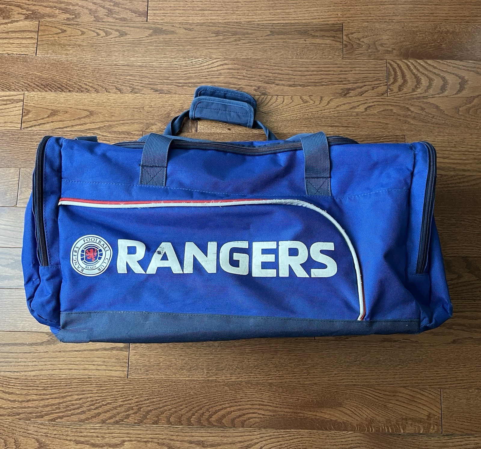 Vintage Glasgow Rangers FC Soccer Football Duffle Bag Vintage Glasgow Rangers FC Soccer Football Duffle Bag