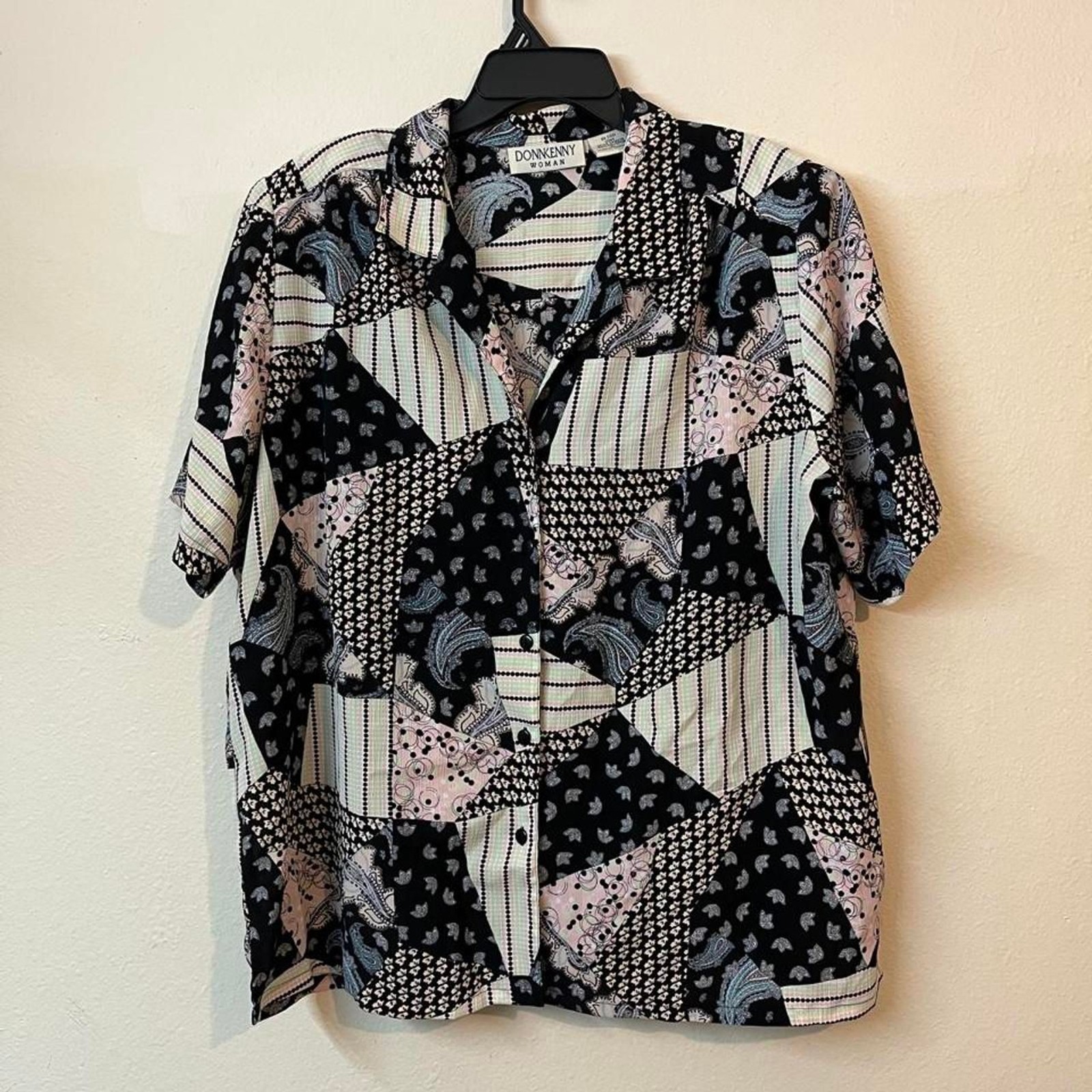 Donnkenny Women\'s multi Pattern Shirt Pink White Black 2XL Retro 70\'s Vintage Donnkenny Women\'s multi Pattern Shirt Pink White Black 2XL Retro 70\'s Vintage