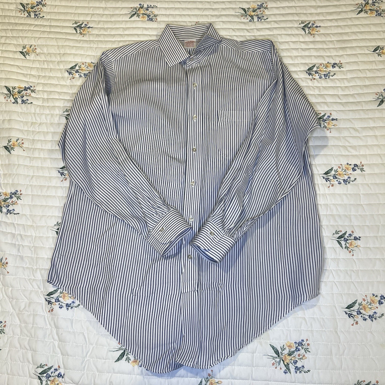 Vintage Brooks Brothers Shirt Mens 15 1/2 - 2 Striped OCBD Cotton Made in USA Vintage Brooks Brothers Shirt Mens 15 1/2 - 2 Striped OCBD Cotton Made in USA